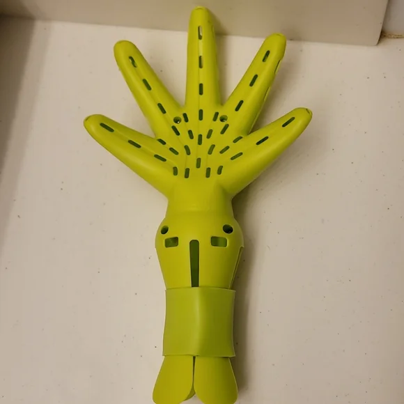 Diffuser - Picture 2 of 2